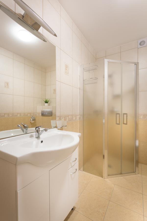 Olymp 114 I 120 Z Basenem, Sauna I Jacuzzi W Cenie Kołobrzeg Eksteriør bilde